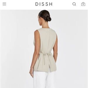 Dissh beautiful vest